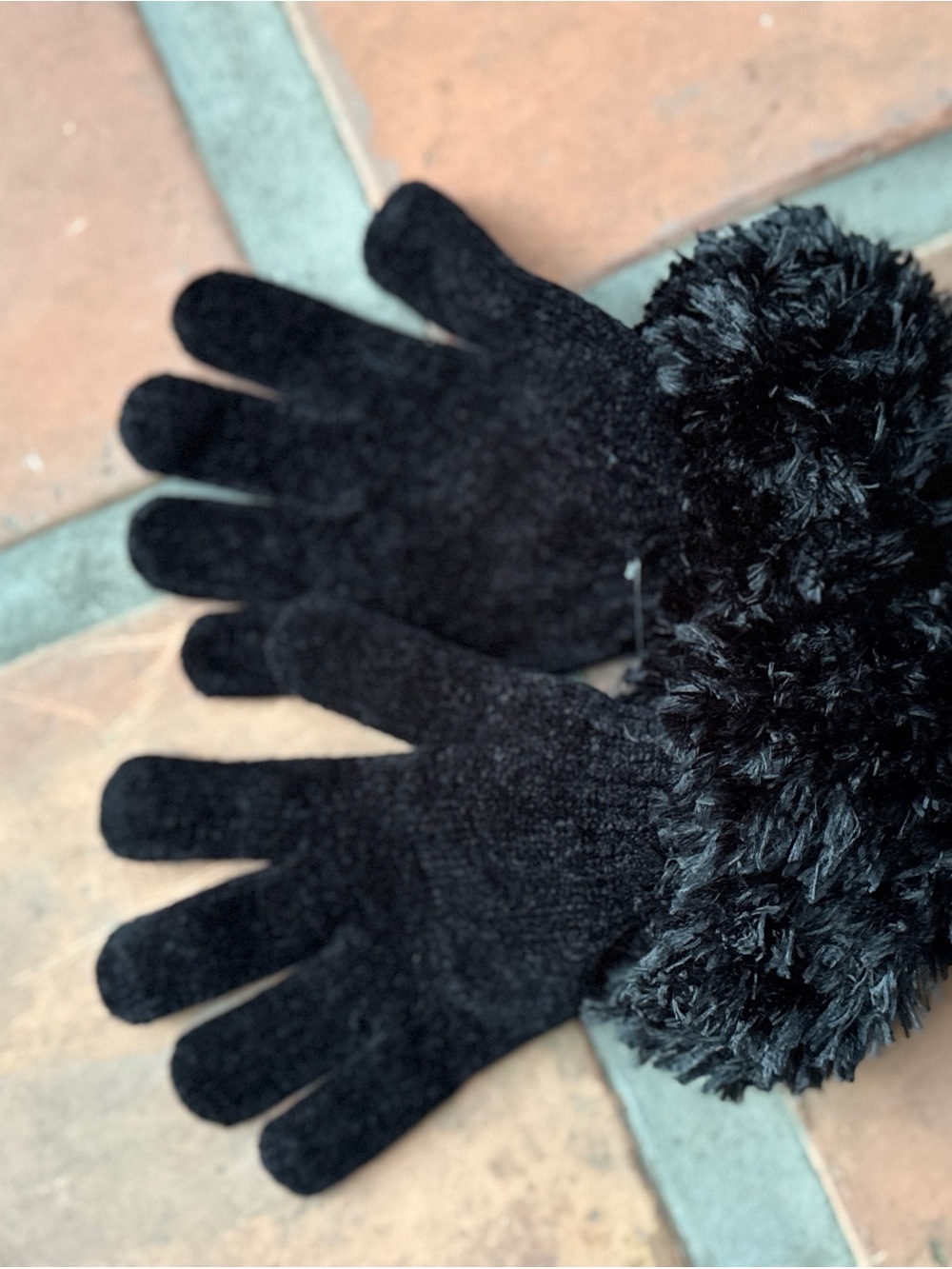 Kids Black Faux-Fur Cuff Mittens